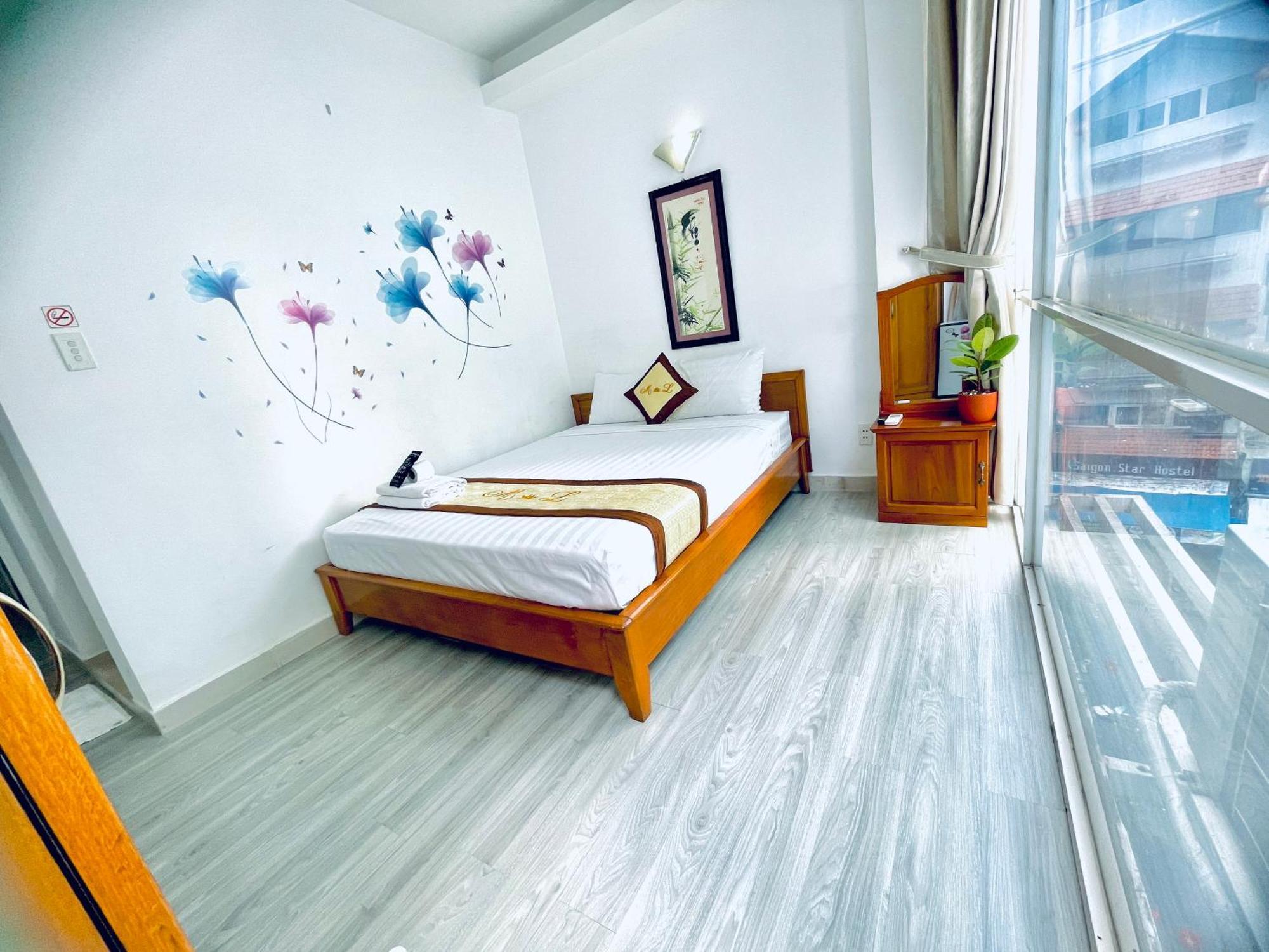 RedDoorz Marieline 1 Hotel Pham Ngu Lao TP. Hồ Chí Minh Ngoại thất bức ảnh
